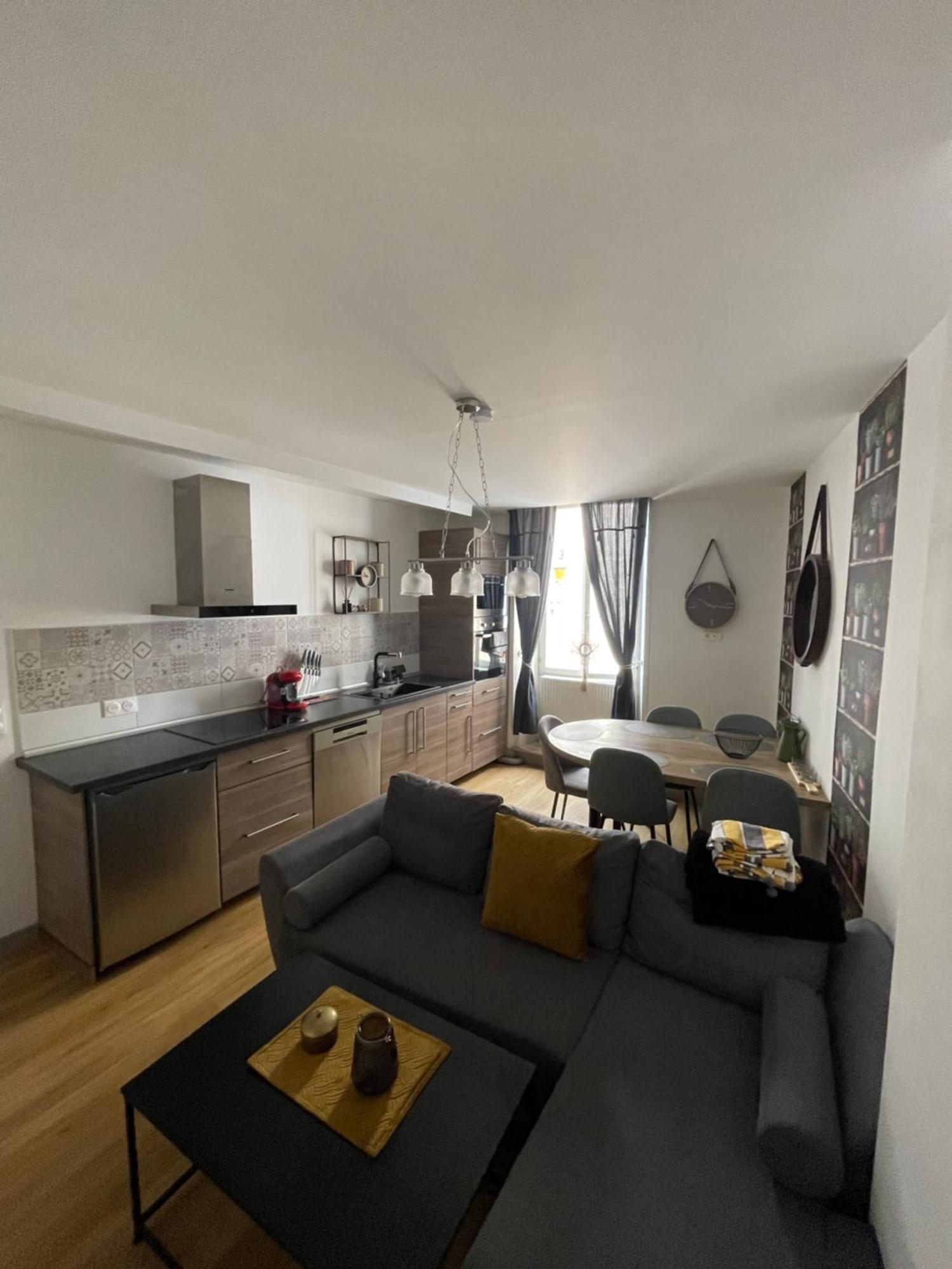 סמור-אן-אוסווה Appartement Moderne Centre Ville, 5 Personnes, 65 M2 מראה חיצוני תמונה