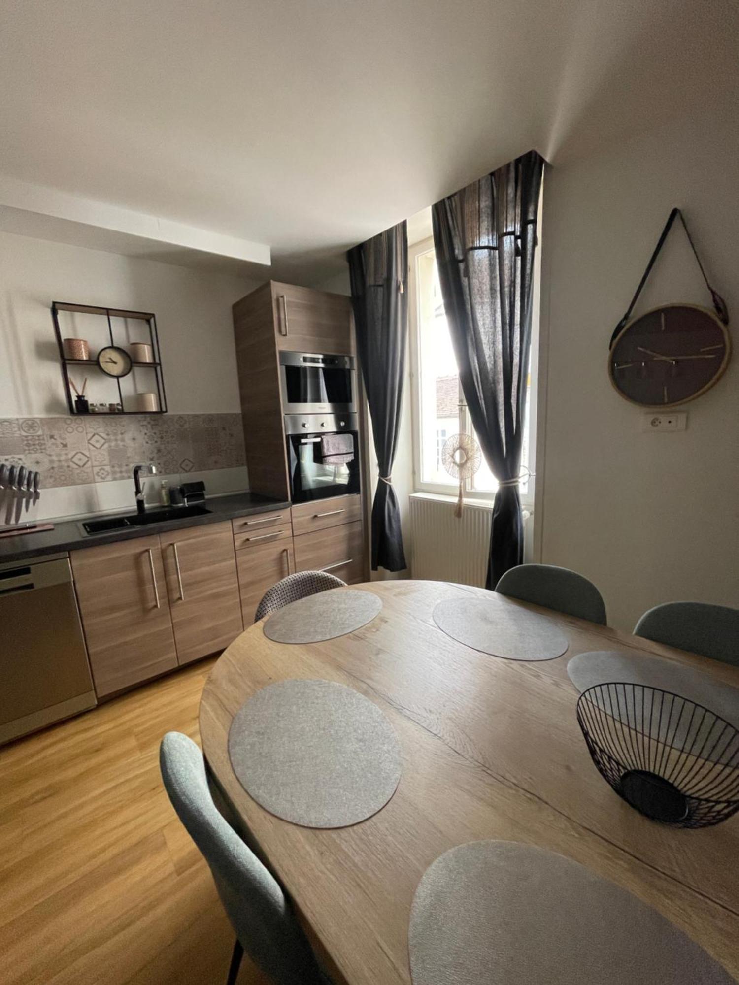 סמור-אן-אוסווה Appartement Moderne Centre Ville, 5 Personnes, 65 M2 מראה חיצוני תמונה