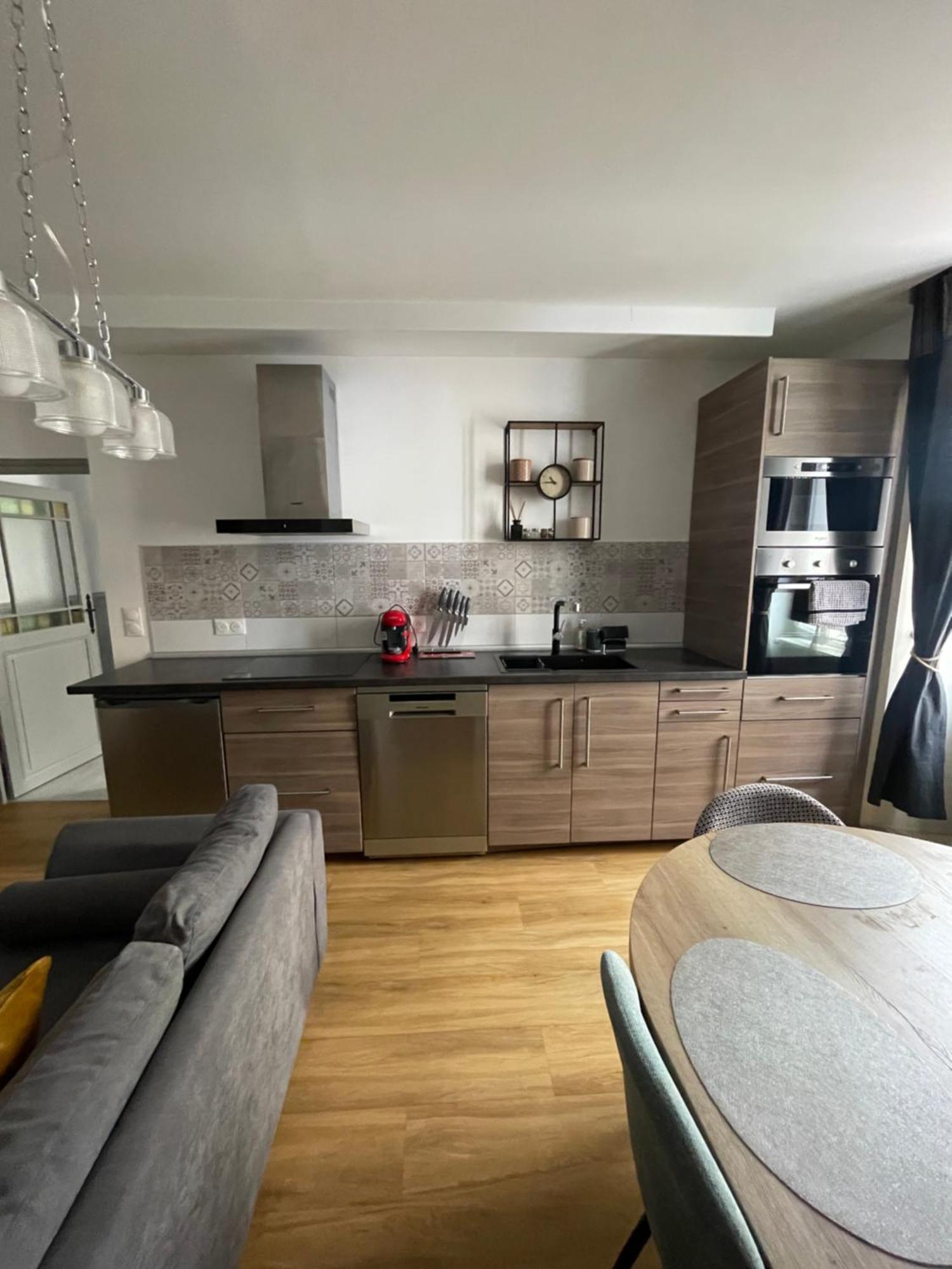 סמור-אן-אוסווה Appartement Moderne Centre Ville, 5 Personnes, 65 M2 מראה חיצוני תמונה
